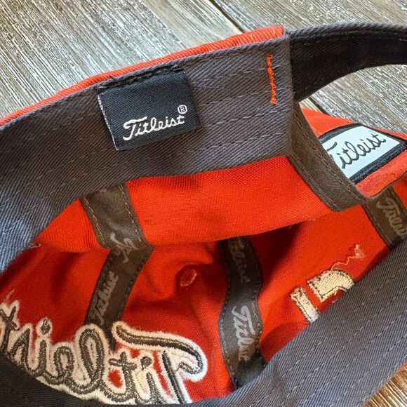 Titleist Golfing Hat Mens Orange Gray FJ Adjustable Buckleback Cap - Picture 5 of 5